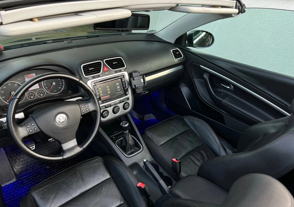 Volkswagen Eos cena 23999 przebieg: 89000, rok produkcji 2007 z Wałbrzych małe 742